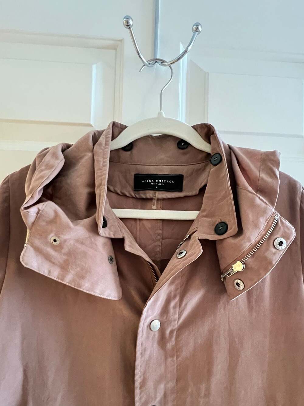 AKIRA CHICAGO Black Label Mauve Hooded Utility Jacket Size L - Picture 3 of 6